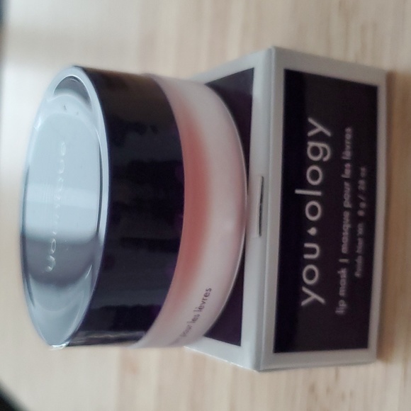 Younique Other - Younique Lip Mask, .28 oz.